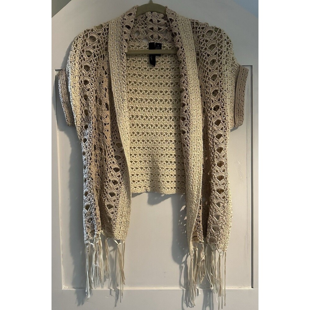 Women’s Boutique Crochet Cream High Low Shawl Duster Fringe Sz S